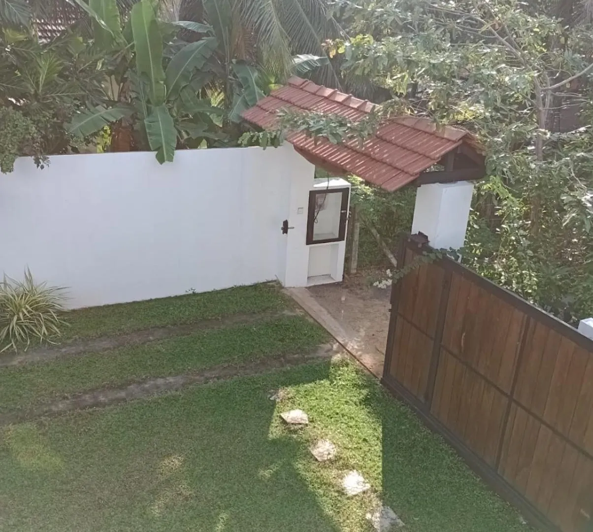 Laki Roma Home Negombo Casa vacanze