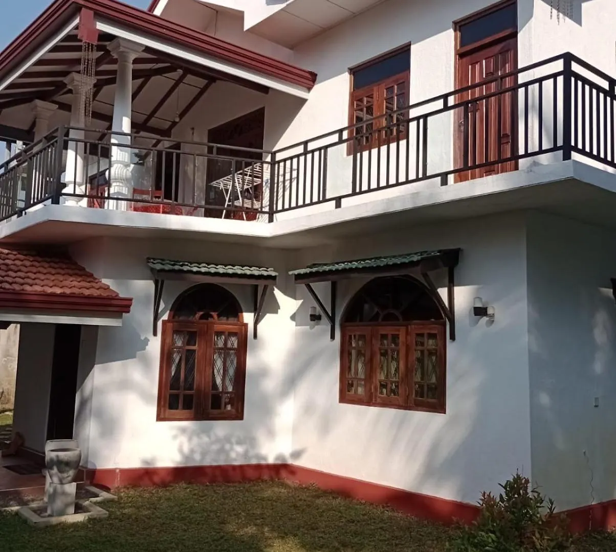 Casa vacanze Laki Roma Home Negombo Sri Lanka